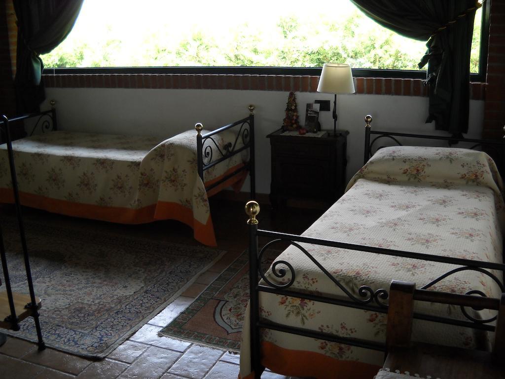 Agriturismo Maiocchi Vila Borgarello Quarto foto