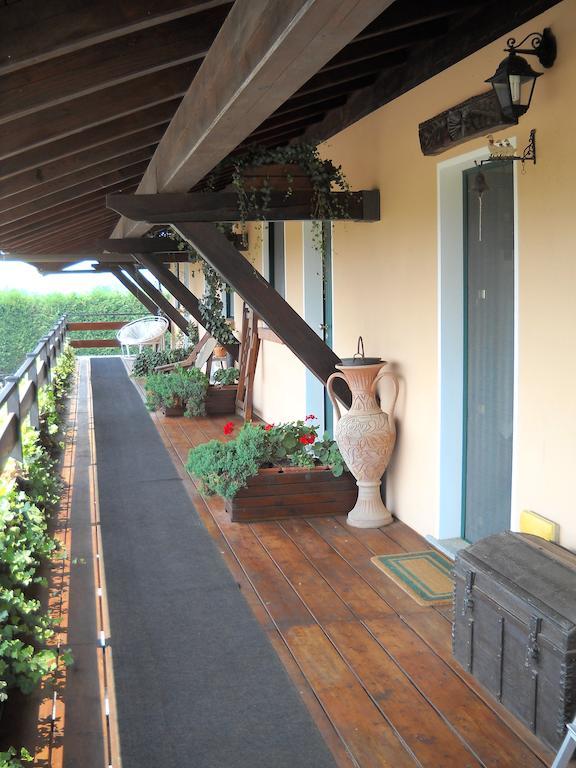 Agriturismo Maiocchi Vila Borgarello Exterior foto